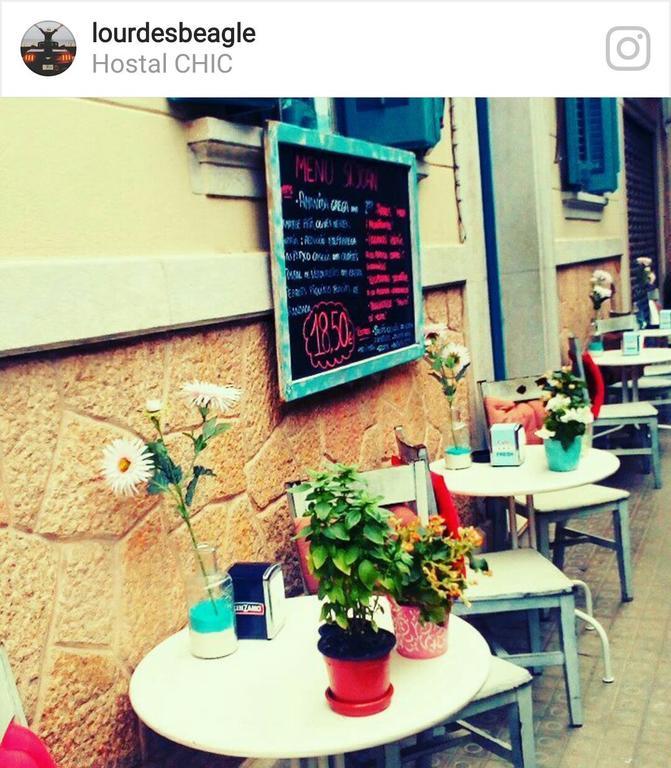 Hotel Hostal Chic 산펠리우데기솔스 외부 사진